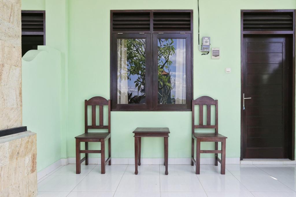 Reddoorz @ Kerobokan Canggu Кута Экстерьер фото